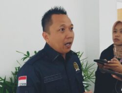 Deni Dukung Pembenahan Toilet Sekolah Di Kota Samarinda
