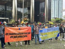 PMII Kaltim-ra Gelar Demontrasi di Kantor KPK RI