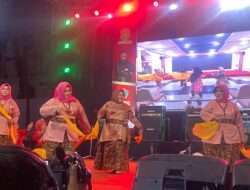 Meski Diderai Hujan Gerimis, Malam Puncak Festival Kota Raja 2023 Berlangsung Meriah
