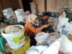 Desa Loa Duri Ilir Tingkatkan Lingkungan Bersih dan Ekonomi Mandiri Melalui Bank Sampah