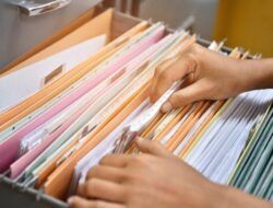 Menyadari Pentingnya Pengelolaan Arsip Keluarga Untuk Kelancaran Urusan