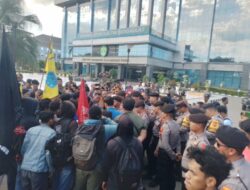 Aliansi Mahasiswa Lancarkan Aksi, Desak Pj Gubernur Tindak Tegas Maraknya Pertambangan Ilegal Di Kaltim