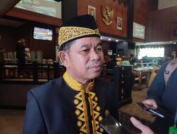 Keterlambatan Proyek dan Penegakan Aturan: Raup Muin Urai Permasalahannya