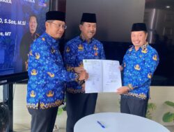 Sekda Kukar Hadiri Sertijab Diskominfo Kukar