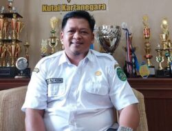 Dispora Dukung Penuh Pebisnis Muda Dengan Penyerahan Bantuan Booth
