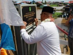 Bupati Kukar Resmikan Jembatan Desa Sedulang, Harapkan Andil Warga Dalam Perawatannya