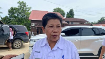 Plt Lurah Bukit Biru Sambut Aktifnya Kembali Bank Sampah