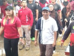 Senam Sehat dan Zumba Guyur Semangat Warga Tenggarong Seberang di Tengah Hujan